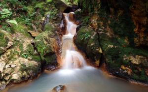Timelapse Waterfall Stream Rock Stones Moss HD wallpaper thumb