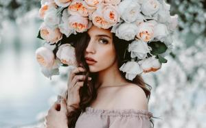 Different style, brown hair girl, rose flowers hat wallpaper thumb