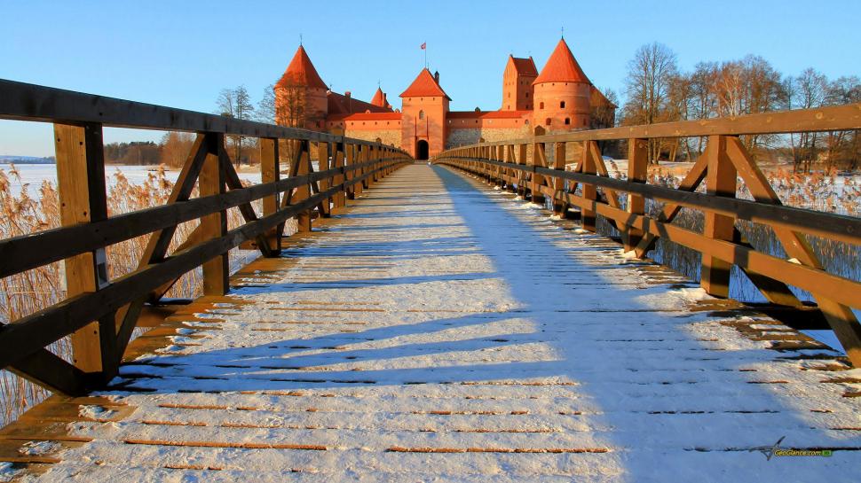 Bridge To Trakai Castle In Lithuania wallpaper,river HD wallpaper,castle HD wallpaper,winter HD wallpaper,bridge HD wallpaper,nature & landscapes HD wallpaper,1920x1080 wallpaper