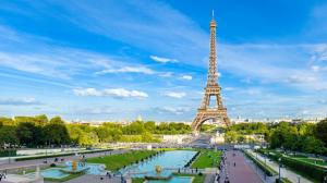 Amazing Eiffel Tower Paris wallpaper thumb