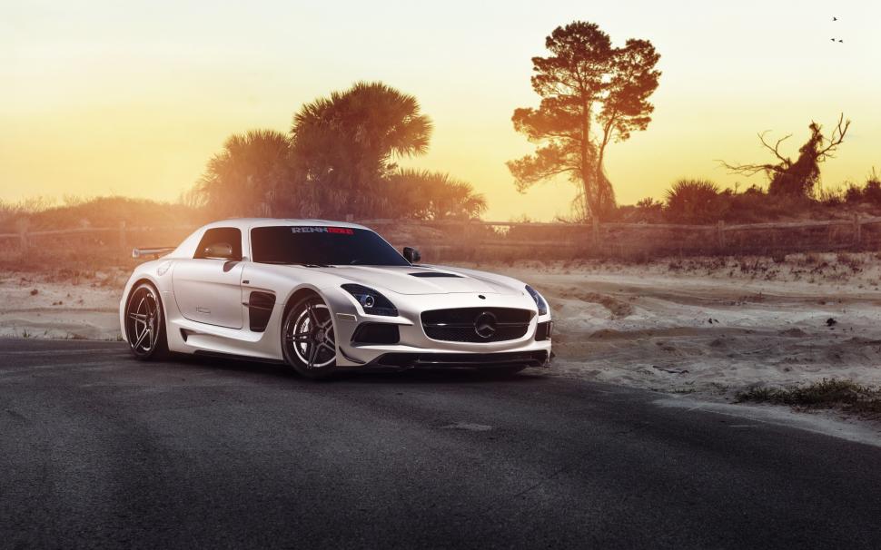 Mercedes-Benz SLS white car in the morning wallpaper,Benz HD wallpaper,White HD wallpaper,Car HD wallpaper,Morning HD wallpaper,2560x1600 wallpaper