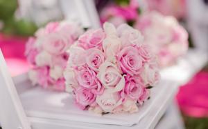 Bridal bouquet, pink roses wallpaper thumb