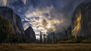 Yosemite National Park, Sierra Nevada, USA, mountains, trees, clouds wallpaper thumb