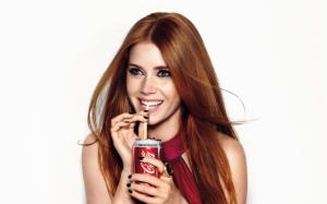 Amy Adams drinking Coca Cola wallpaper thumb