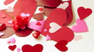Valentine's Day love heart-shaped paper-cut wallpaper thumb