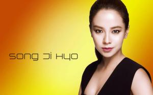 Song Ji Hyo Close-Up Face wallpaper thumb