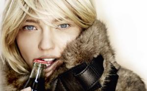Women, Blonde, Blue Eyes, Coca-Cola, Fur, Biting, Face, Sasha Pivovarova wallpaper thumb