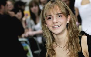 Emma Watson HD Smile Wide Screen wallpaper thumb