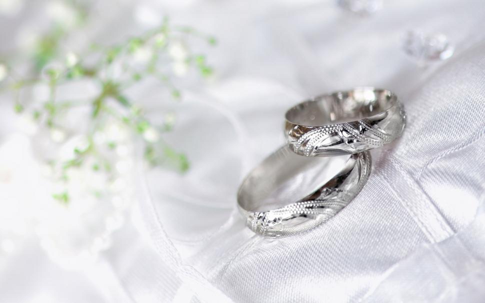 Wedding, Ring, Flowers, Silver, Photography, Depth Of Field wallpaper,wedding HD wallpaper,ring HD wallpaper,flowers HD wallpaper,silver HD wallpaper,photography HD wallpaper,depth of field HD wallpaper,1920x1200 wallpaper