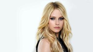 Avril Lavigne Vamous  High Definition wallpaper thumb