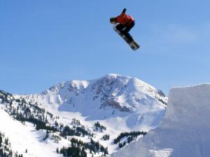 Jump Snowboarding Free Mobile Phone s wallpaper thumb