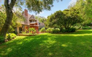House, mansion, lawn, trees, grass, green, sunshine wallpaper thumb
