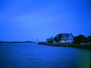home bay blue Cosy house lake lighthouse lights Water HD wallpaper thumb