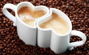 Love heart, mugs, cappuccino coffee, coffee beans wallpaper thumb