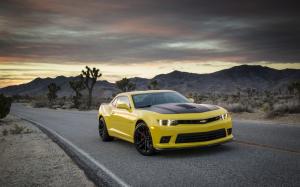 2014 Chevrolet Camaro with available 1LE Package wallpaper thumb