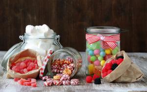 Sweet food, candy, marshmallow, jelly, sugar, berries wallpaper thumb