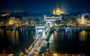Szechenyi Chain Bridge, Budapest, Hungary, the Danube river, city night, lights wallpaper thumb
