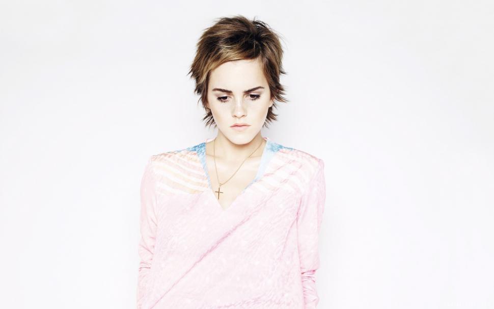 Emma Watson In Boy Cut wallpaper,watson HD wallpaper,emma HD wallpaper,2880x1800 wallpaper