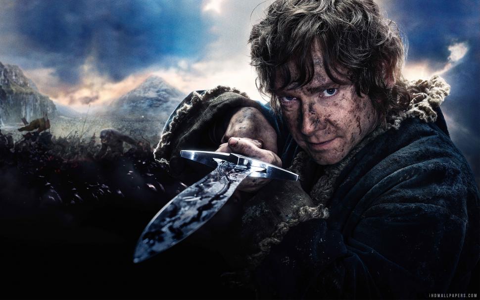 Bilbo Baggins in Hobbit 3 Movie wallpaper,movie HD wallpaper,hobbit HD wallpaper,baggins HD wallpaper,bilbo HD wallpaper,2880x1800 wallpaper