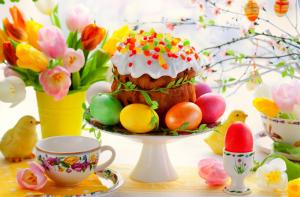 Easter cake and eggs wallpaper thumb