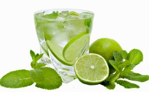 Summer cold drinks mojito, mint leaves, green lemon wallpaper thumb