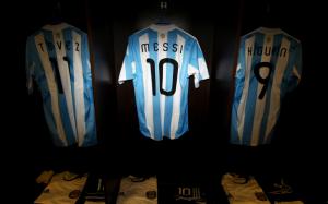 Tshirt of Messi, Tevez and Higuain wallpaper thumb