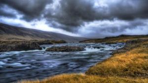 Gorgeous River In Icel Hdr wallpaper thumb