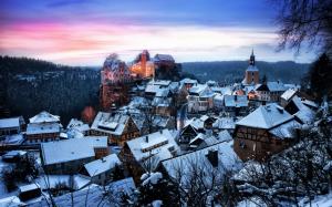 Germany, Saxony, Honshtayn, castle, houses, winter snow, forest, trees, sunset wallpaper thumb