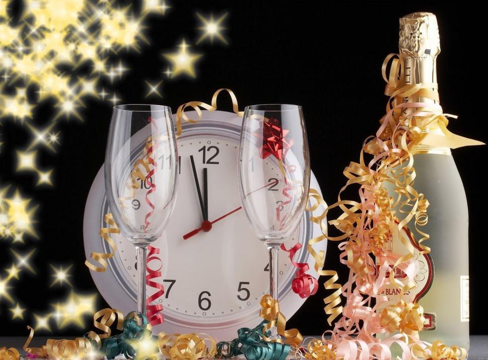 New year, christmas, champagne, glasses, confetti, clock, midnight, feast wallpaper,new year wallpaper,christmas wallpaper,champagne wallpaper,glasses wallpaper,confetti wallpaper,clock wallpaper,midnight wallpaper,feast wallpaper,1600x1180 wallpaper