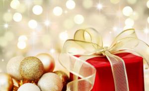 christmas decorations, balloons, gift, bow, close-up, holiday wallpaper thumb