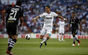 Cristiano Ronaldo Real Madrid wallpaper thumb