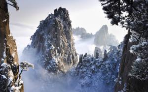 Huangshan Mountains in Winter in Anhui, China wallpaper thumb