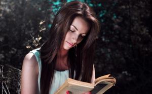 Girl reading book, sunlight wallpaper thumb
