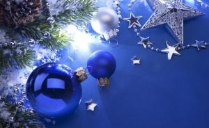 christmas decorations, star, ornaments, branch, snow, bumps wallpaper thumb