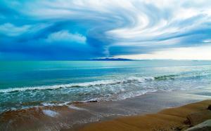 Storm Brewing Above the Sea wallpaper thumb