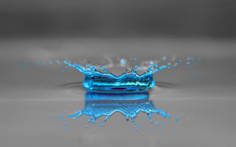 Blue Drop of Water wallpaper,water HD wallpaper,drop HD wallpaper,blue HD wallpaper,2880x1800 wallpaper