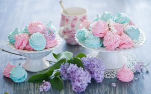 Sweet food, meringue dessert, cream, flowers wallpaper thumb