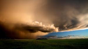 magnificent storm clouds wallpaper thumb