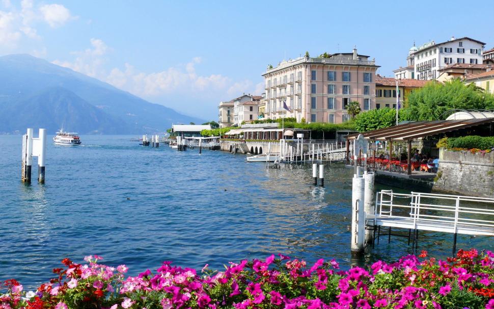 Italy, Lombardy, town, houses, sea, flowers wallpaper,Italy HD wallpaper,Lombardy HD wallpaper,Town HD wallpaper,Houses HD wallpaper,Sea HD wallpaper,Flowers HD wallpaper,1920x1200 wallpaper