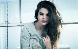Selena Gomez 2013 HD wallpaper thumb