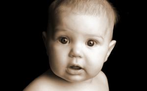 Cute baby face puzzled wallpaper thumb
