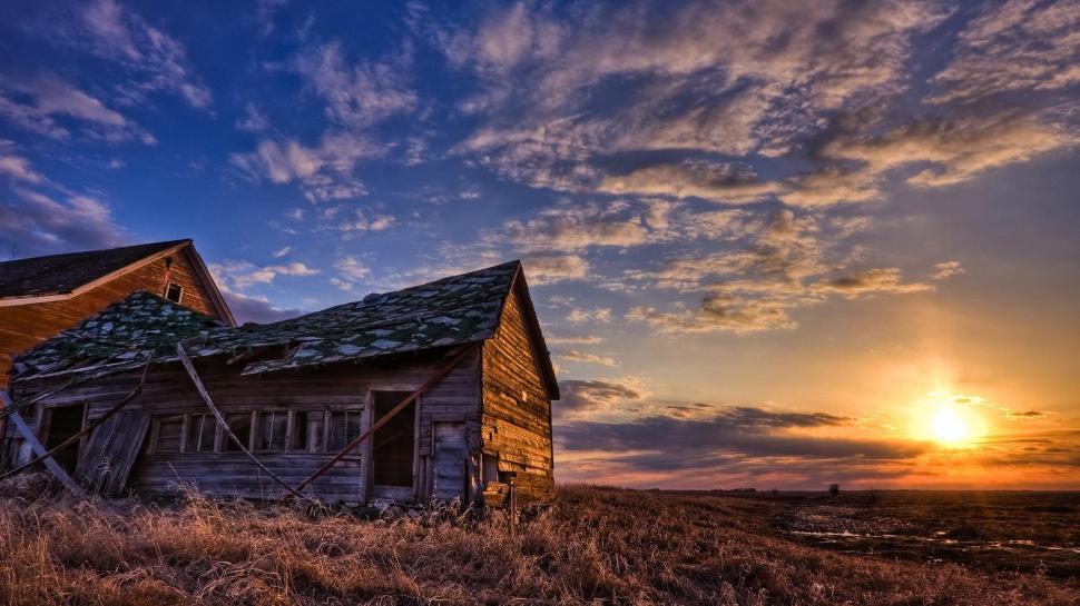 Old Rusty Farm House In Sunset wallpaper,rusty farm HD wallpaper,farm HD wallpaper,sunset HD wallpaper,nature & landscapes HD wallpaper,1920x1080 wallpaper