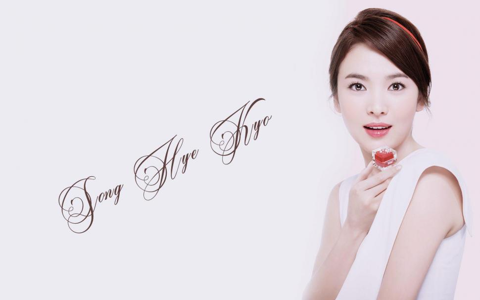 Song Hye Kyo Pretty wallpaper,1920x1200 HD wallpaper,song hye kyo HD wallpaper,actress HD wallpaper,south korean actress HD wallpaper,pretty HD wallpaper,1920x1200 wallpaper
