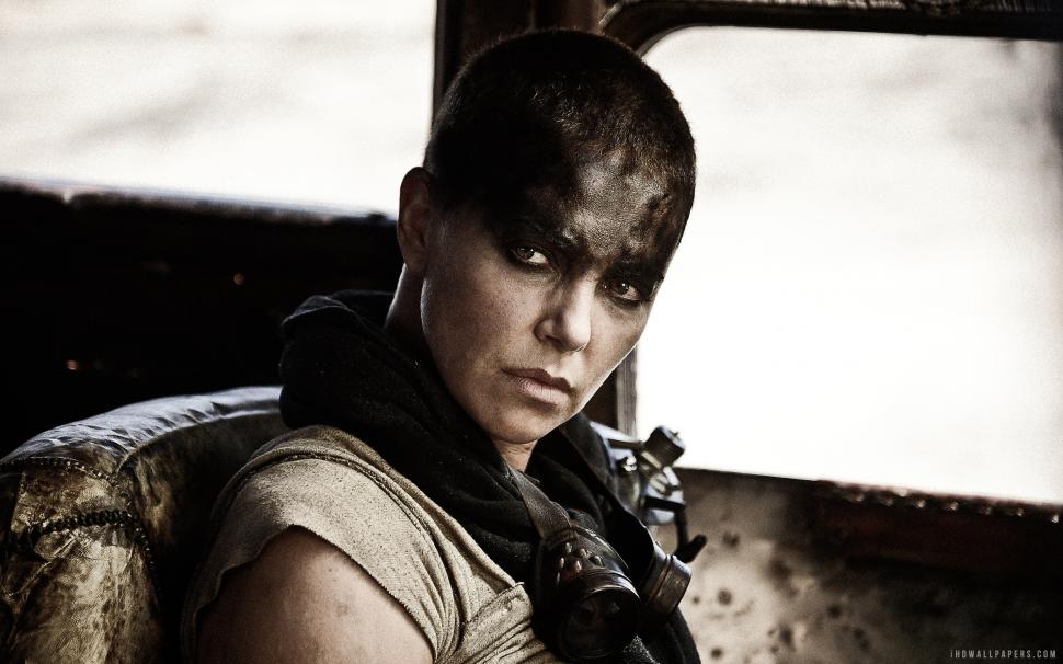 Charlize Theron in Mad Max Fury Road wallpaper,road HD wallpaper,fury HD wallpaper,theron HD wallpaper,charlize HD wallpaper,2880x1800 wallpaper