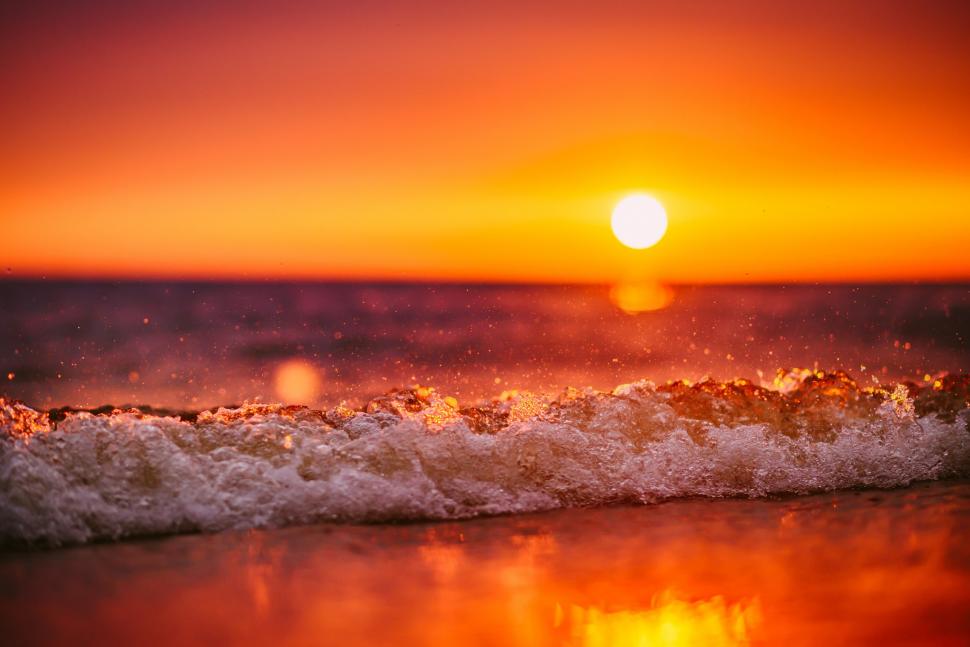 Sunset wave sea wallpaper,wave HD wallpaper,sea HD wallpaper,sunset HD wallpaper,2048x1367 wallpaper