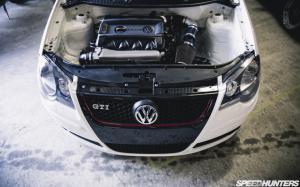 Volkswagen GTI Engine HD wallpaper thumb