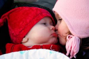 Baby Kiss Cute Child Kids Mood Love Desktop Photo wallpaper thumb