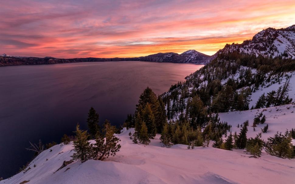Crater lake, National Park, Oregon, sunrise, snow, winter, trees, mountains wallpaper,Crater HD wallpaper,Lake HD wallpaper,National HD wallpaper,Park HD wallpaper,Oregon HD wallpaper,Sunrise HD wallpaper,Snow HD wallpaper,Winter HD wallpaper,Trees HD wallpaper,Mountains HD wallpaper,1920x1200 wallpaper