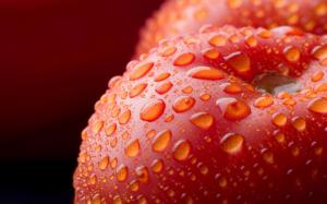 Drops Covered Apple High Quality Picture wallpaper thumb
