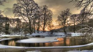 Winter snow, nature landscape, river, trees, dusk wallpaper thumb